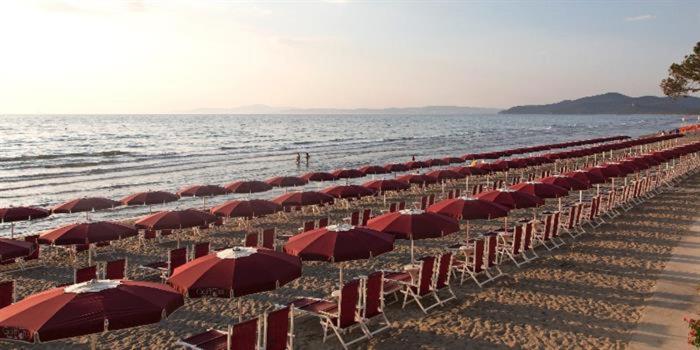 Appartamento 4 Posti Letto N 238 Presso Residence Golf Hotel ปุนตาอาลา ภายนอก รูปภาพ